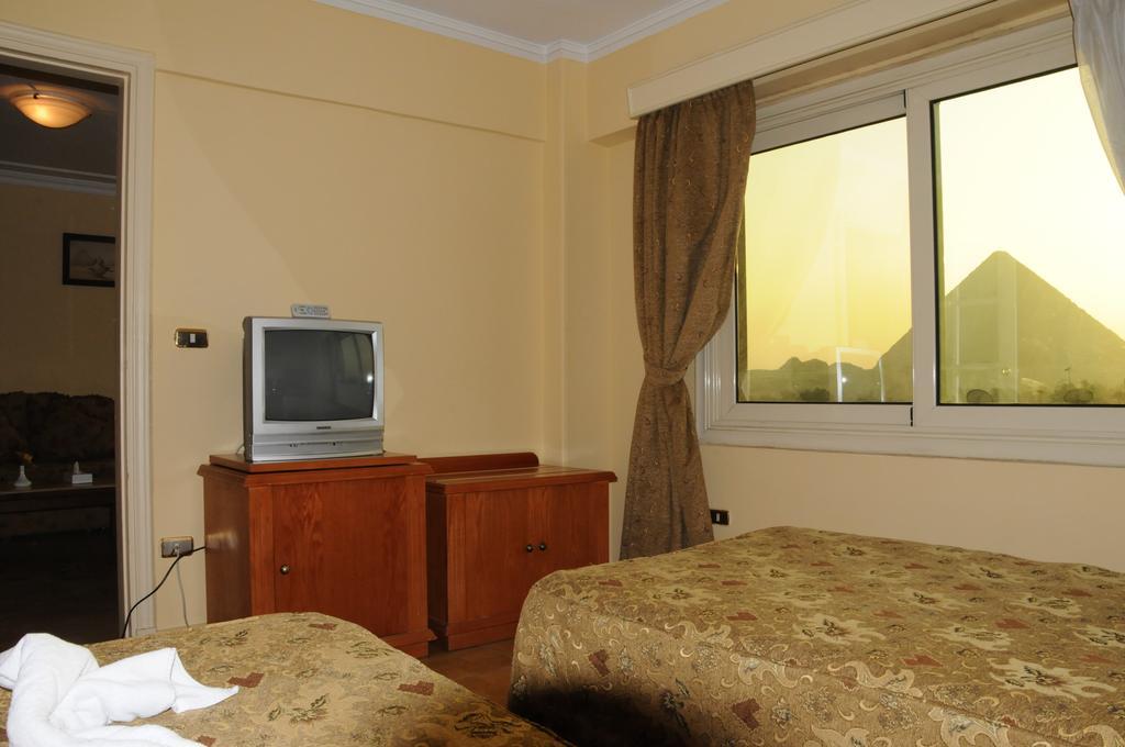 Tiba Pyramids Hotel Giza Dış mekan fotoğraf